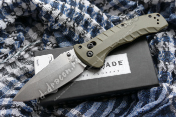 Нож складной Benchmade 